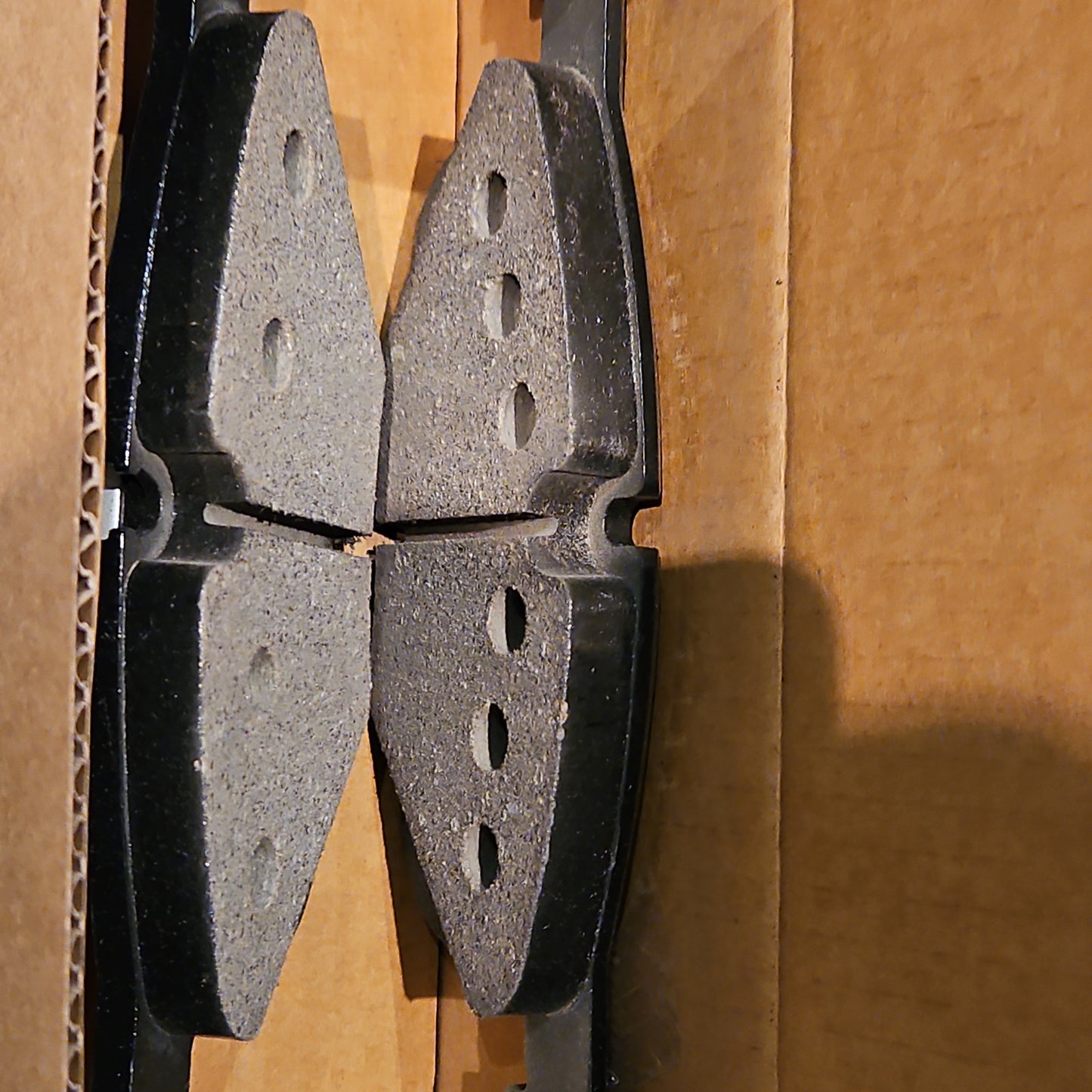 OEM LR072681 Front Brake Pads