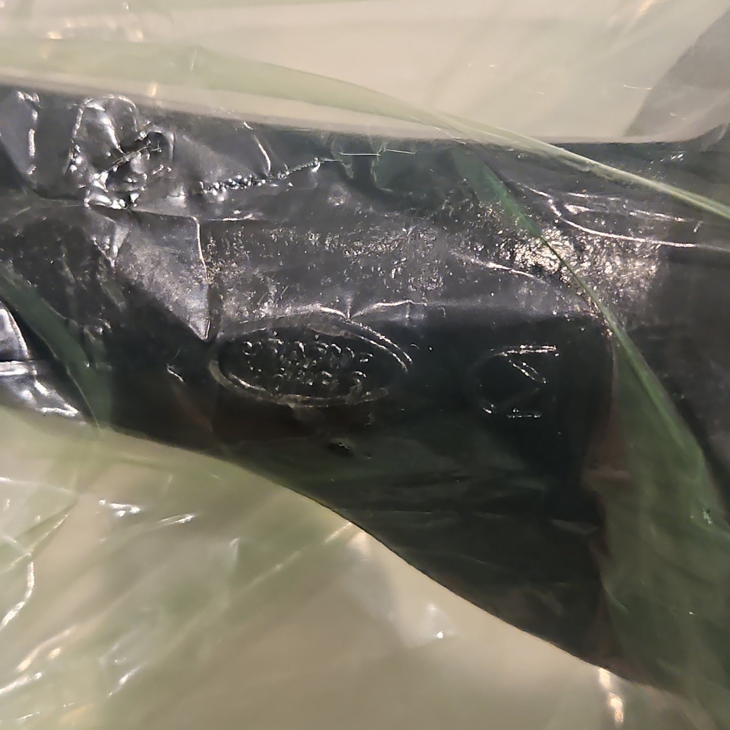 OEM LR113307 Suspension Control Arm right