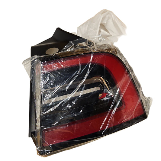 TESLA 1502087-00-D Model 3 Y 2020‑2022 Tail Light NEW