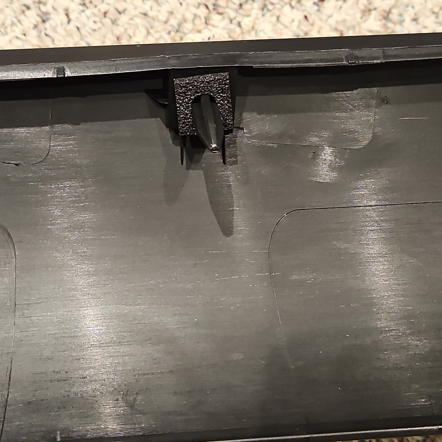 Tesla  1497744-00-C Model Y RH Skirt Rocker Cover Molding Lower NEW