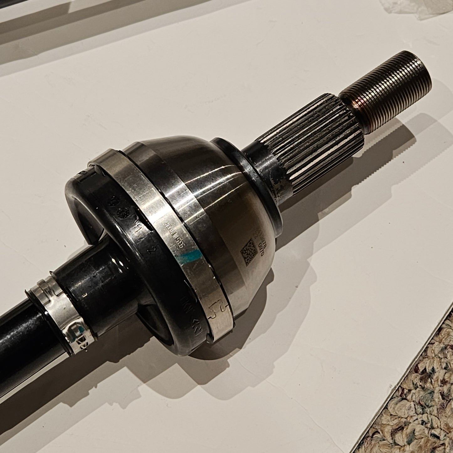 Tesla 1188165-00-99-A Model Y LH RH Rear CV Axle Halfshaft NEW