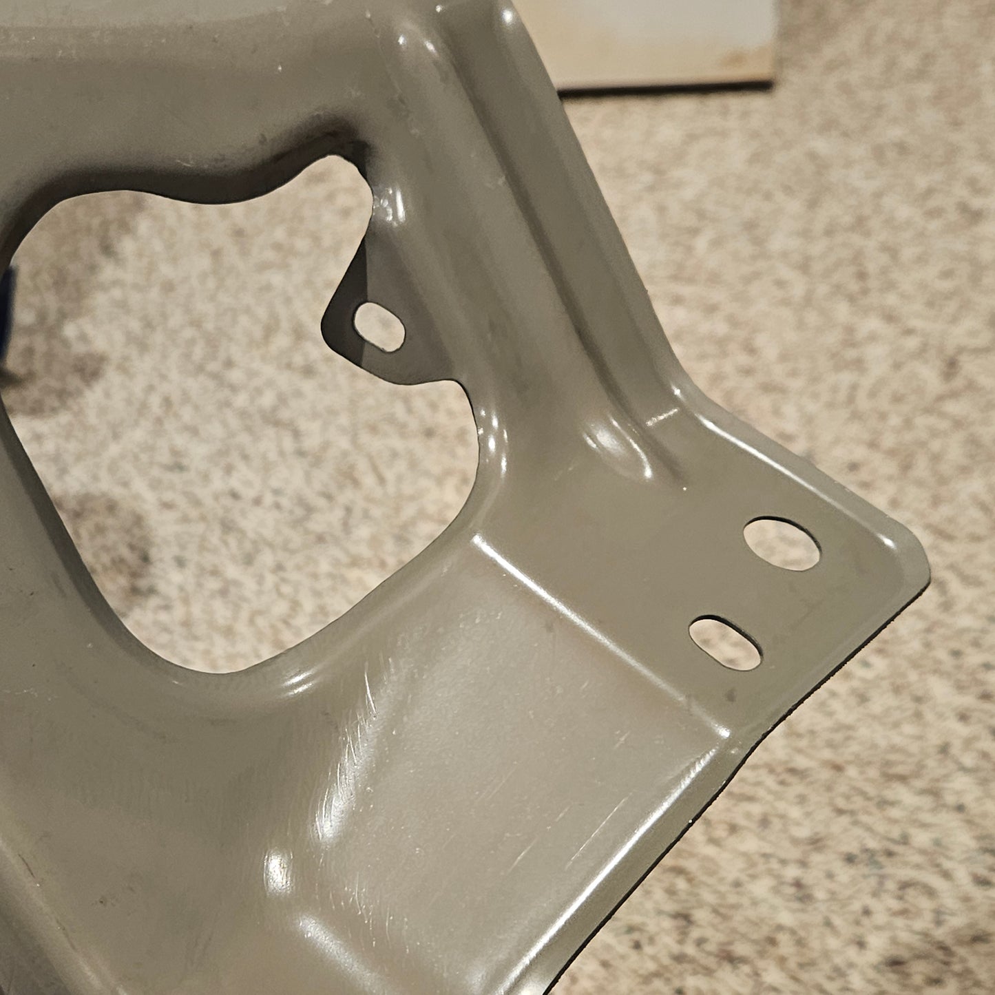 Tesla 1504589-S0-A Front Left Fender Brace Bracket LH