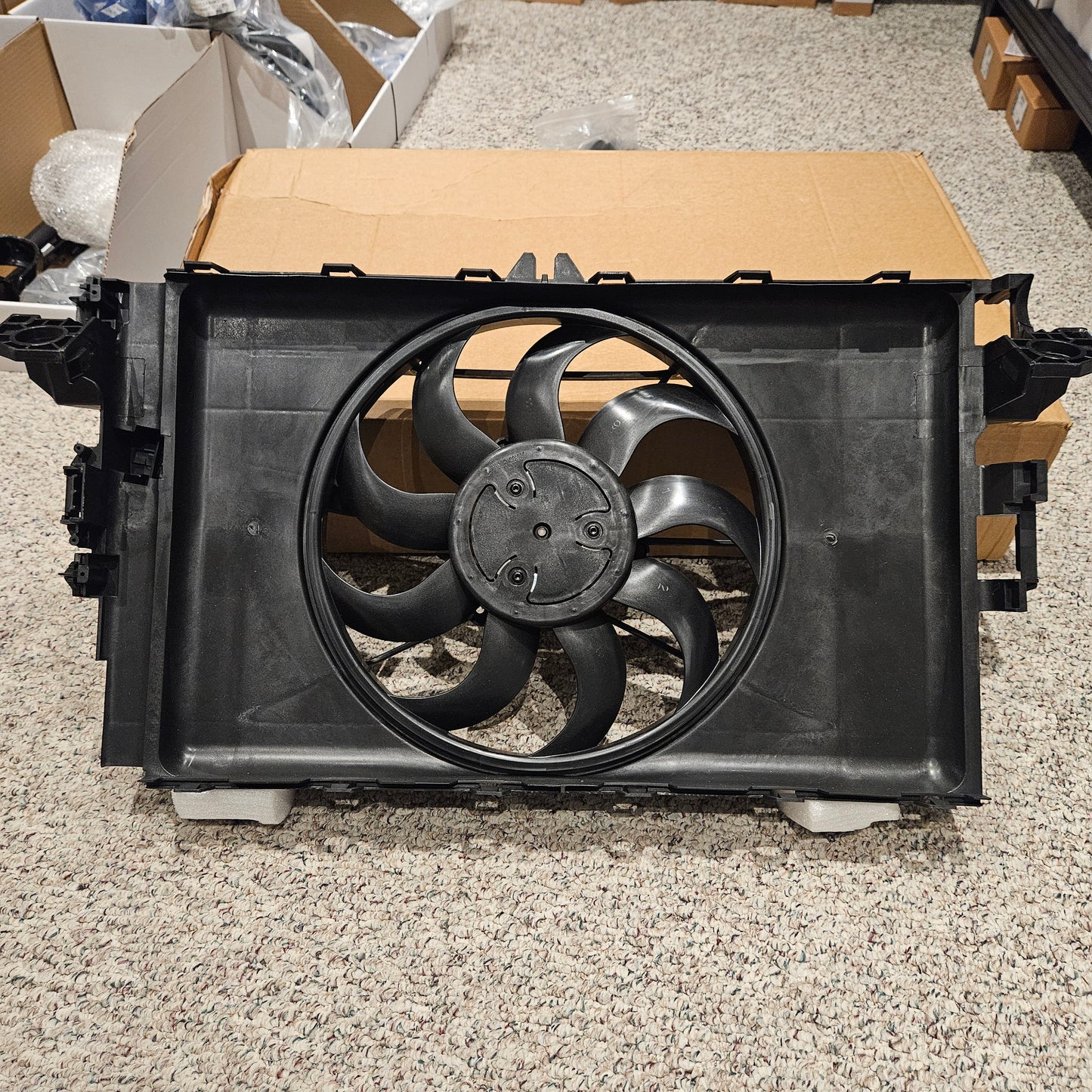 Tesla 1077084-00-E MODEL 3 2017-2020 FRONT COOLING RADIATOR ASSY