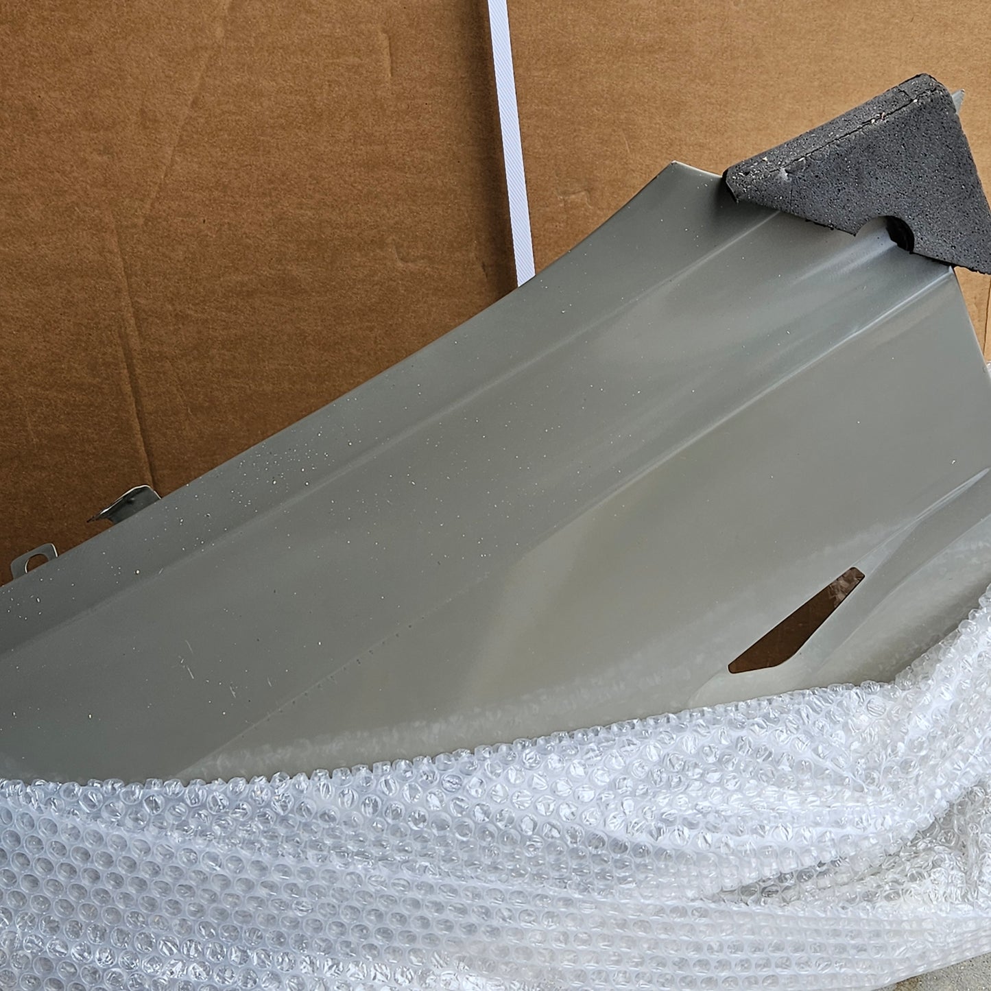 Tesla 1081401-E0-D MODEL 3 FRONT FENDER LEFT SIDE NEW