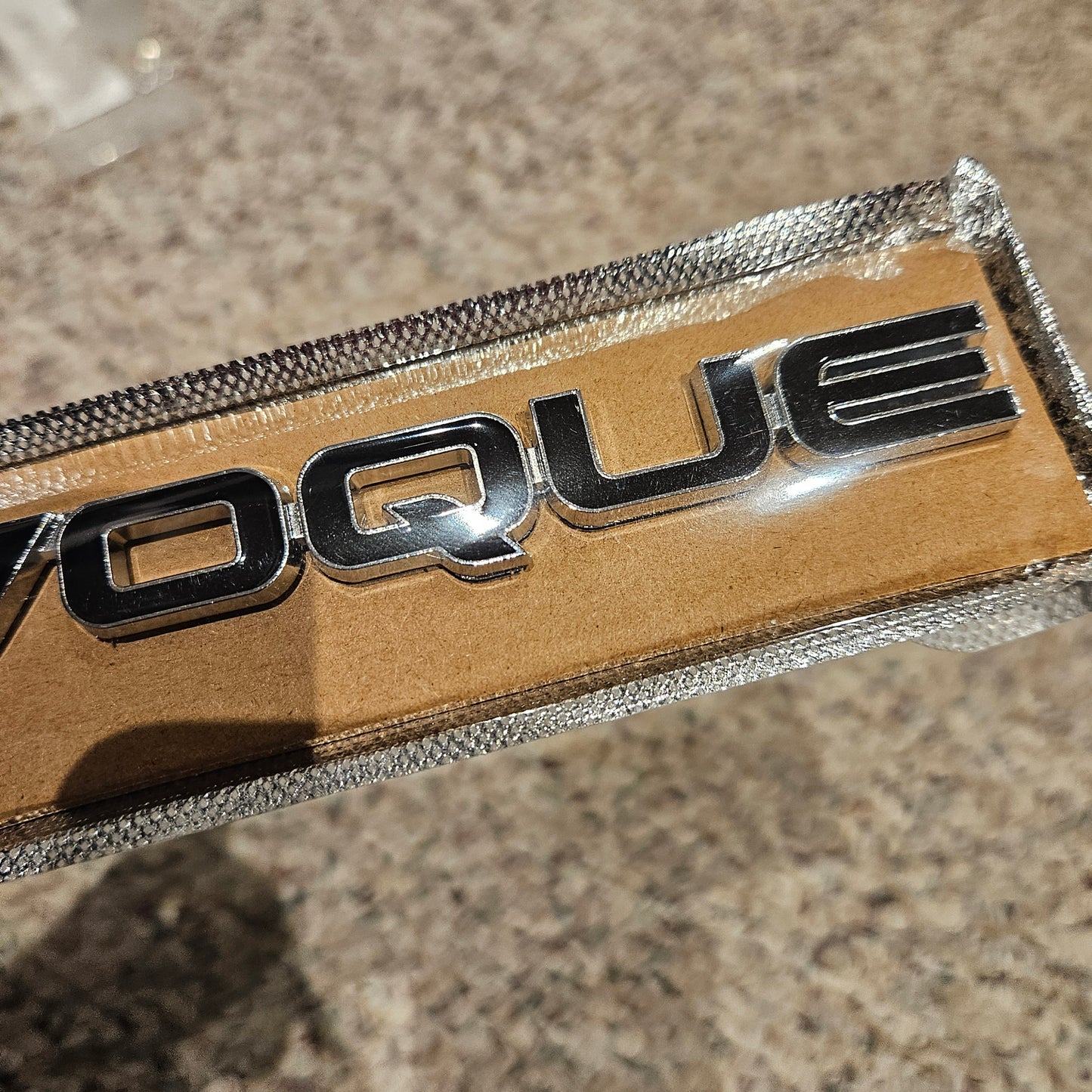 Land Rover letter logo EVOQUE rear trunk black NEW