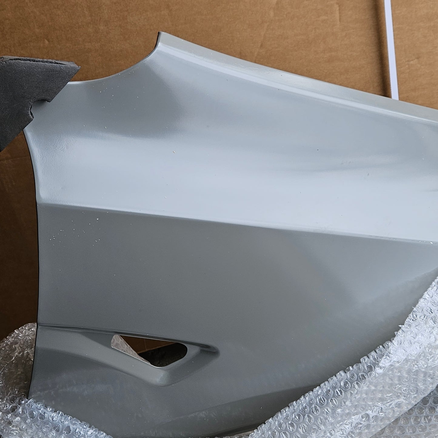 Tesla 1493452-SO-A MODEL Y FRONT FENDER RIGHT SIDE NEW