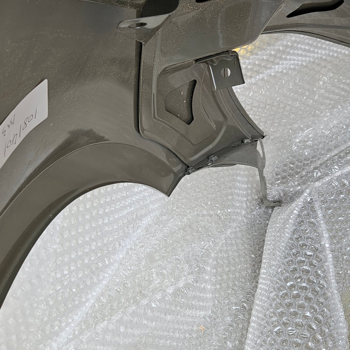 Tesla 1081401-E0-D MODEL 3 FRONT FENDER LEFT SIDE NEW