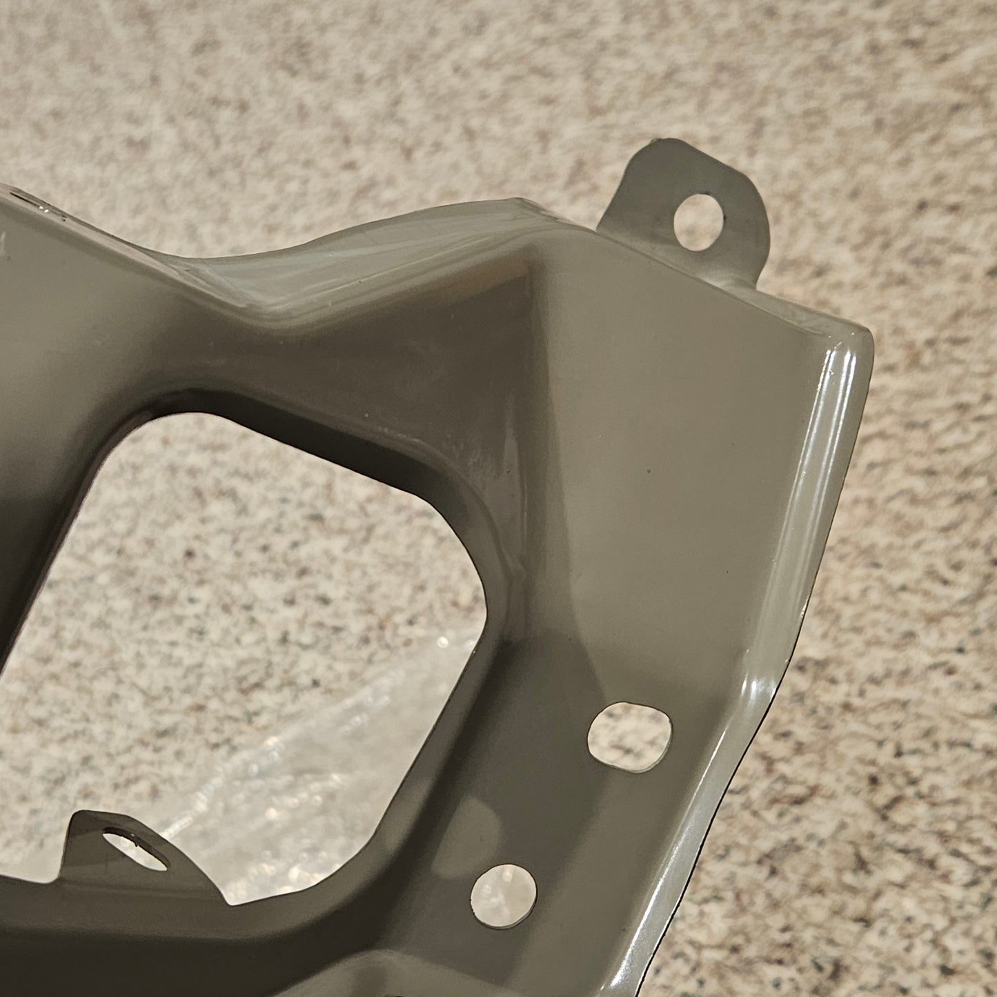 Tesla 1086017-S0-A Model 3 Fender Bracket Left Side