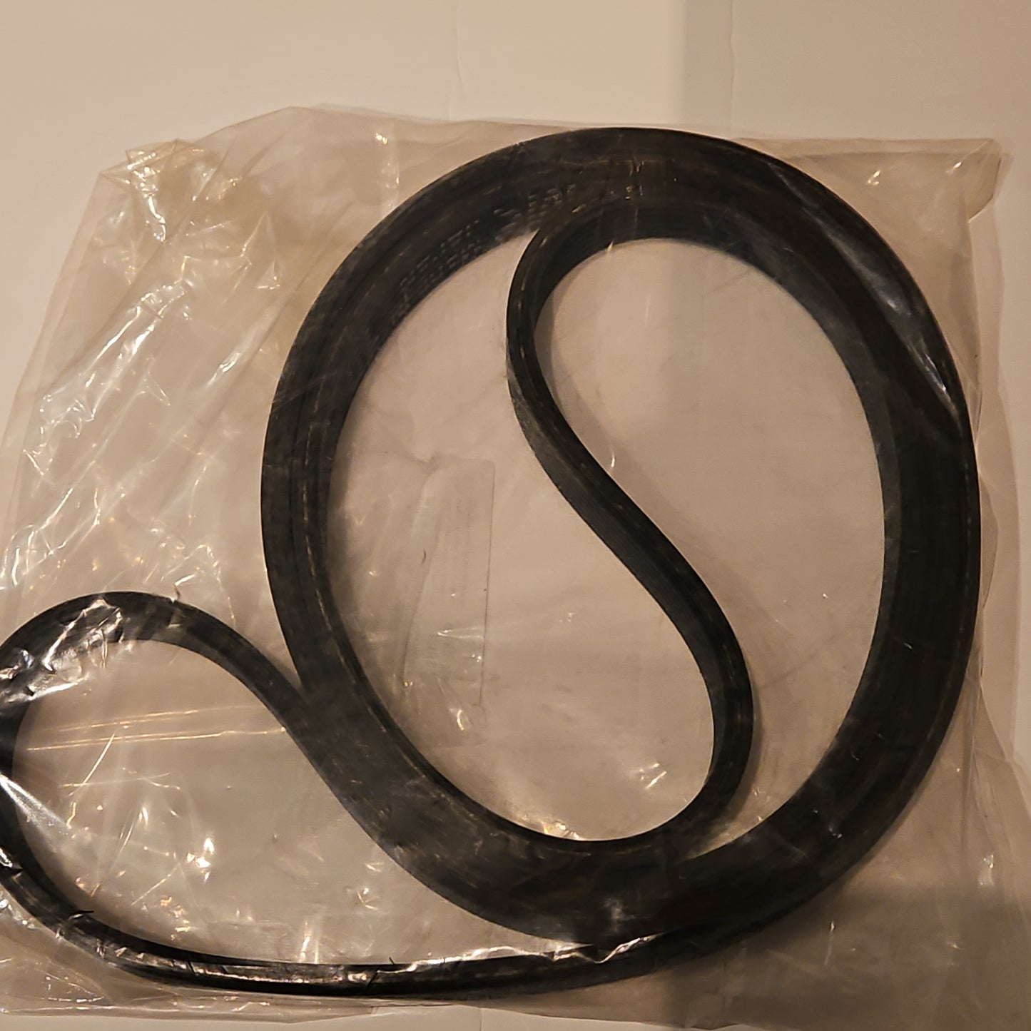 OEM 9551029330 Porsche Serpentine Belt