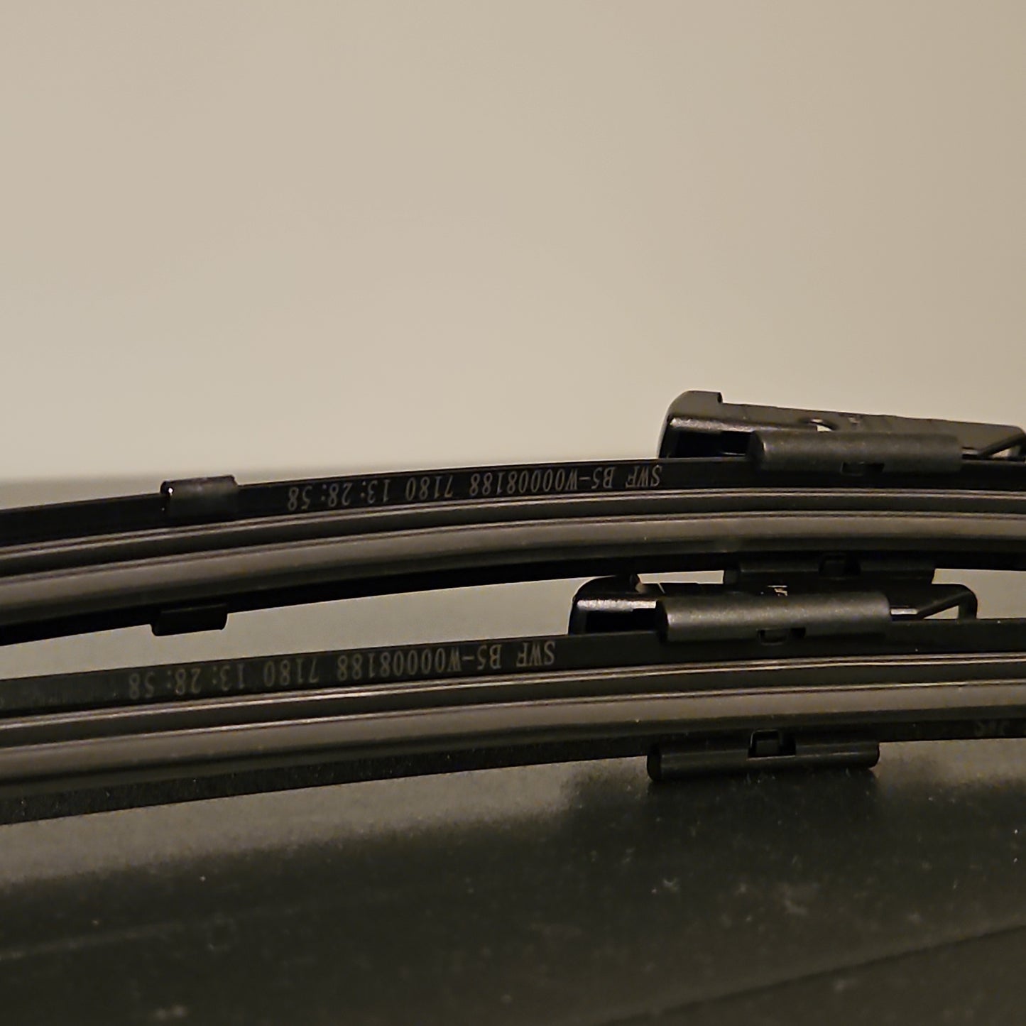 OEM 95B998001 Porsche Wiper Blade Set