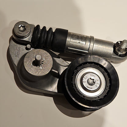 OEM LR034128 Serpentine Tensioner