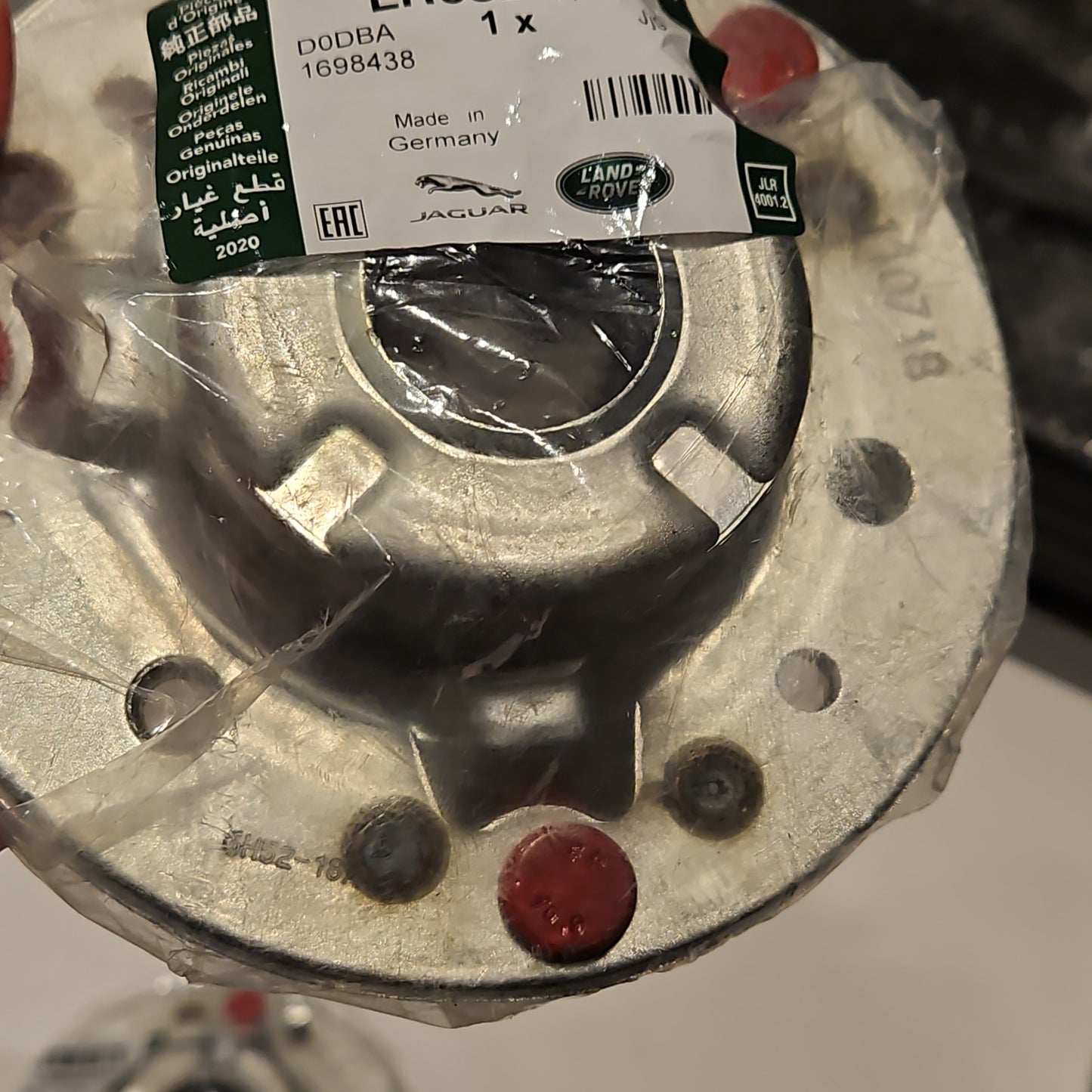 OEM LR032528 SHOCK ABSORBER MOUNTING