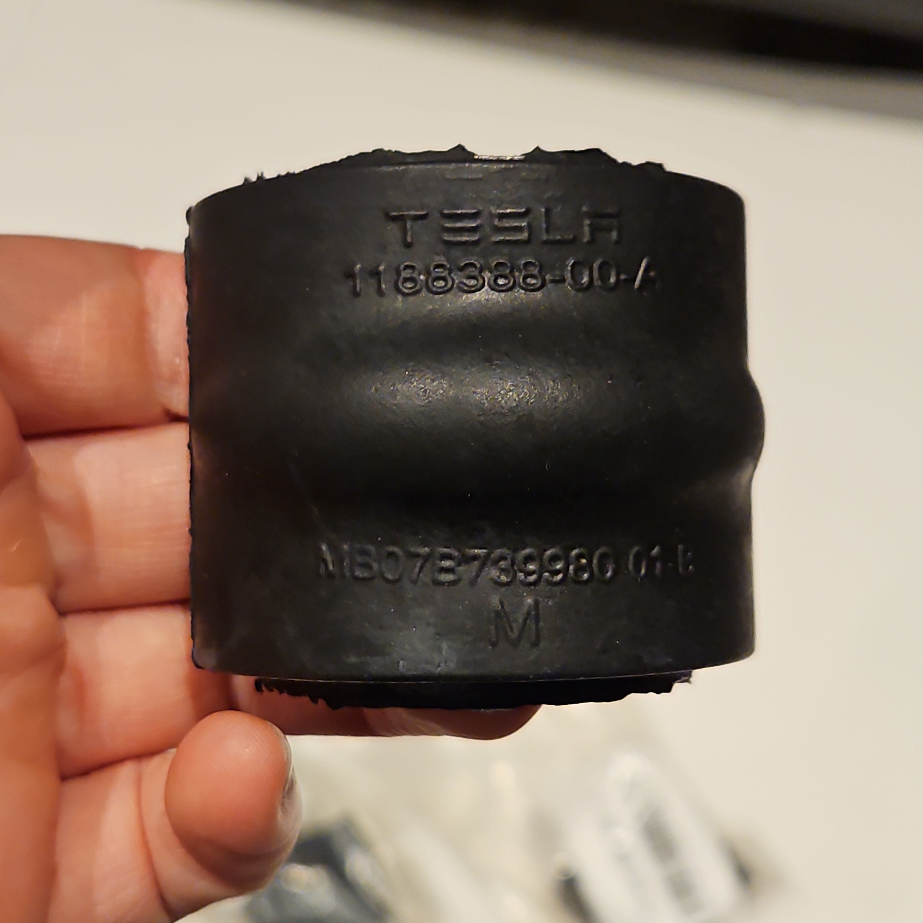Tesla 1188388-00-A Front Control Arms Bushing Stabilizer Bar Bush ...
