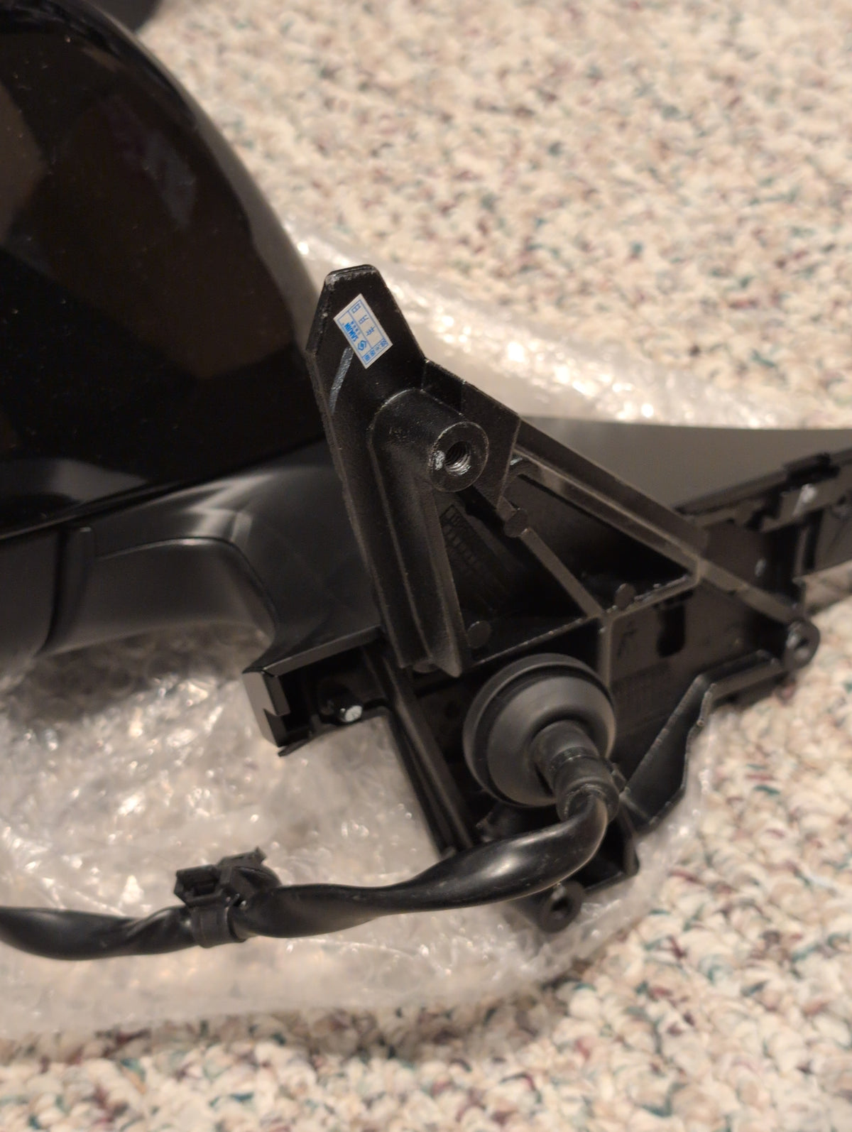 Model Y mirrors LH