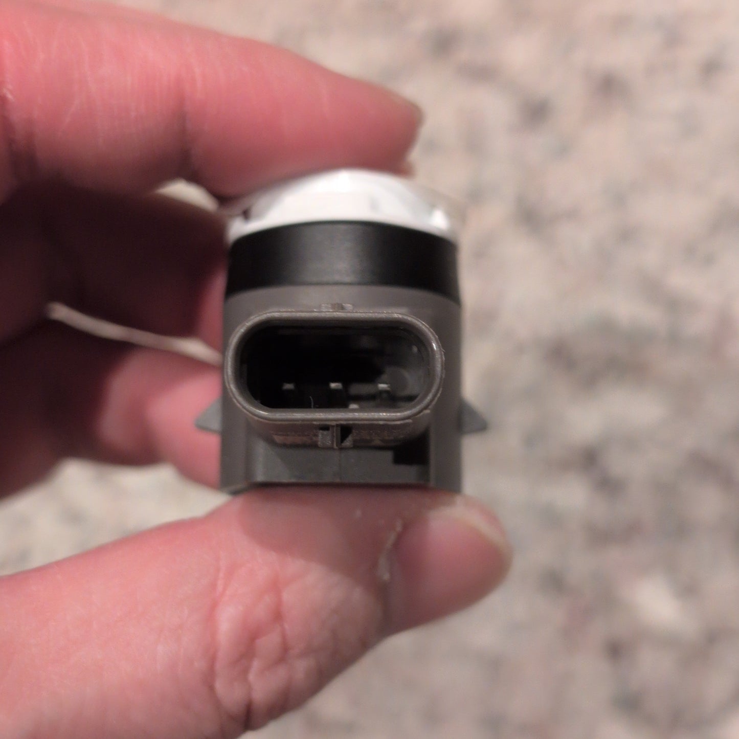 TESLA 2525001-11-D Model Y Parking Sensors Withe