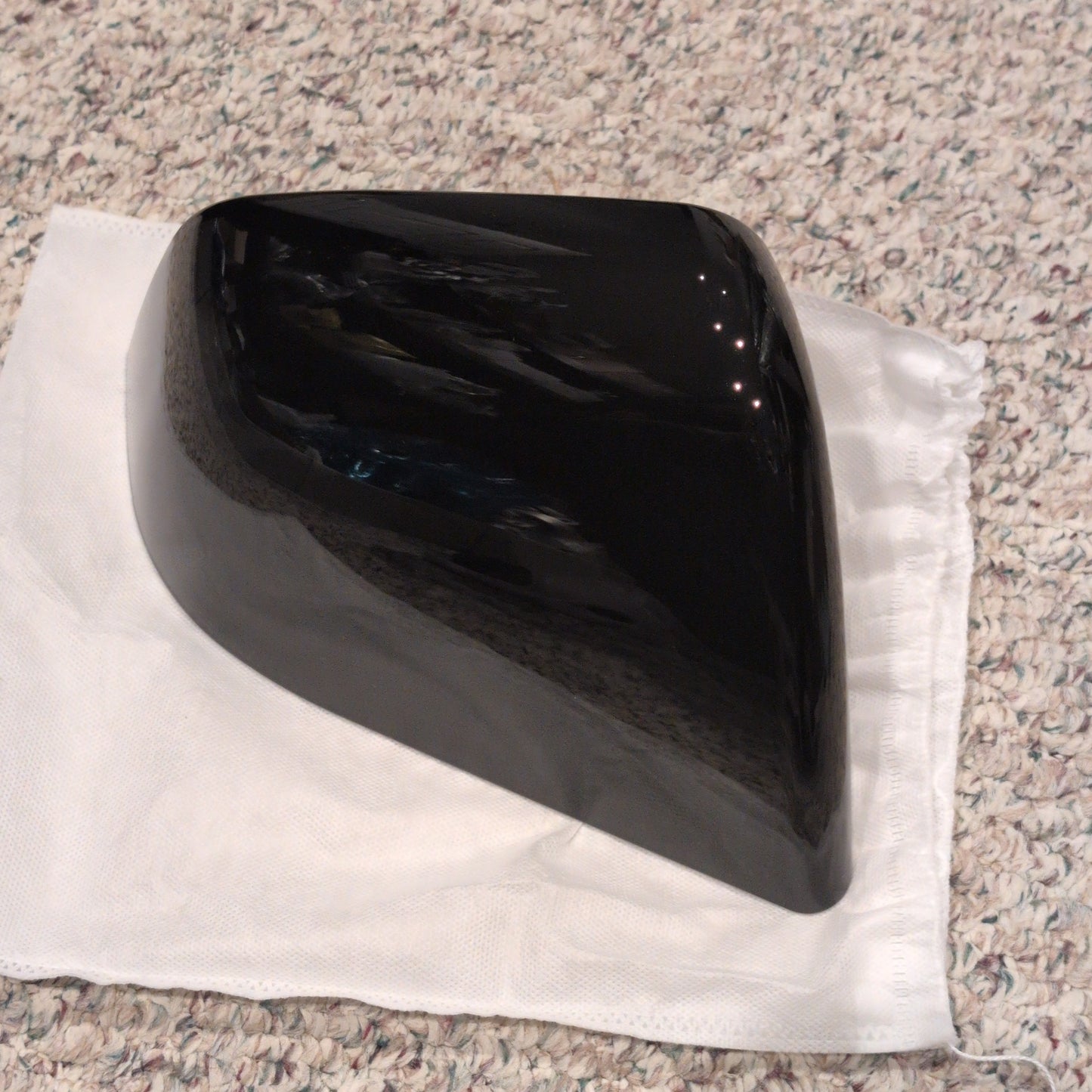 Tesla 1495594-00-A 2020-2024 model Y door mirror cover RH