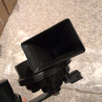 TESLA 1109660-00-B MODEL 3 HORN, HIGH TONE, SEGER