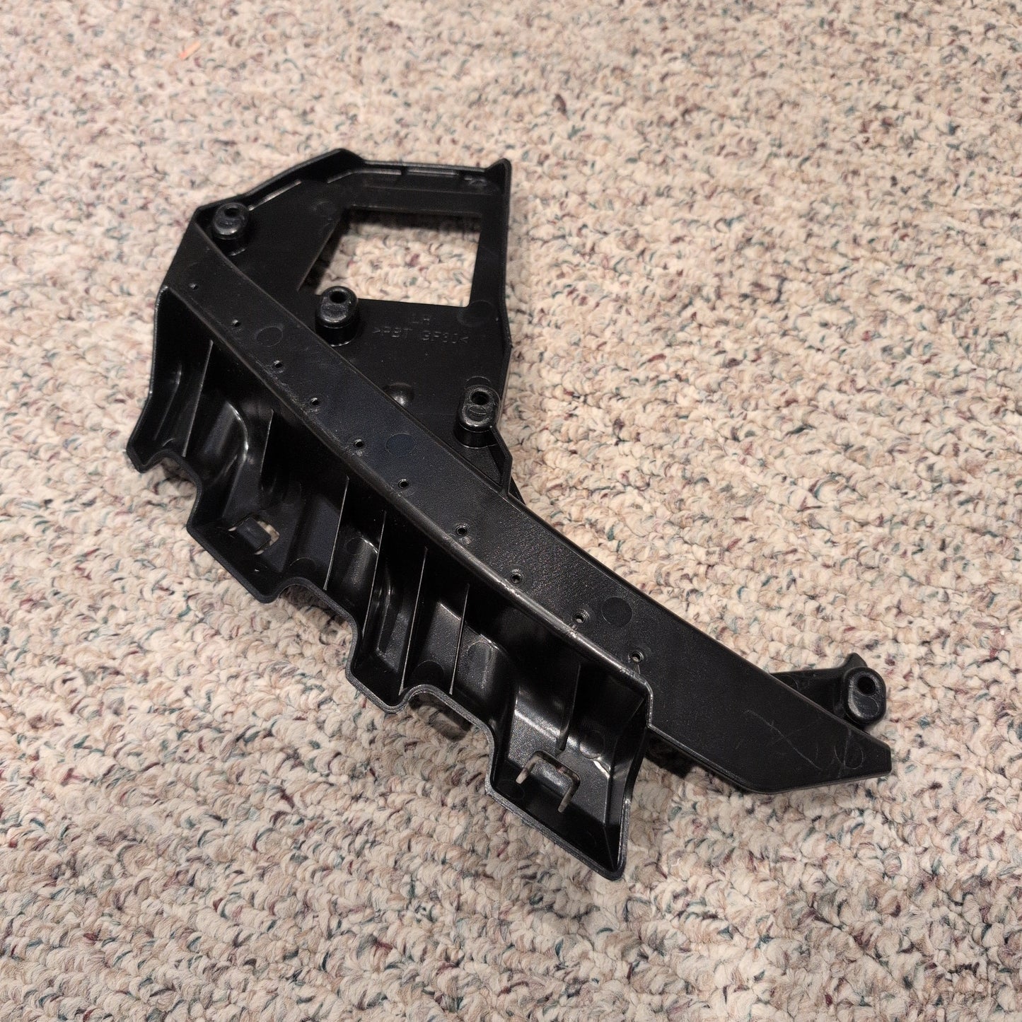 Tesla 1812092-00-A Model 3 Model Y Globarl Reflector Headlight Bracket Left